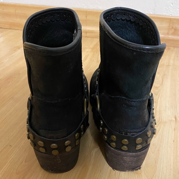 UGG Black Suede Ankle Bootie - Picture 4 of 8